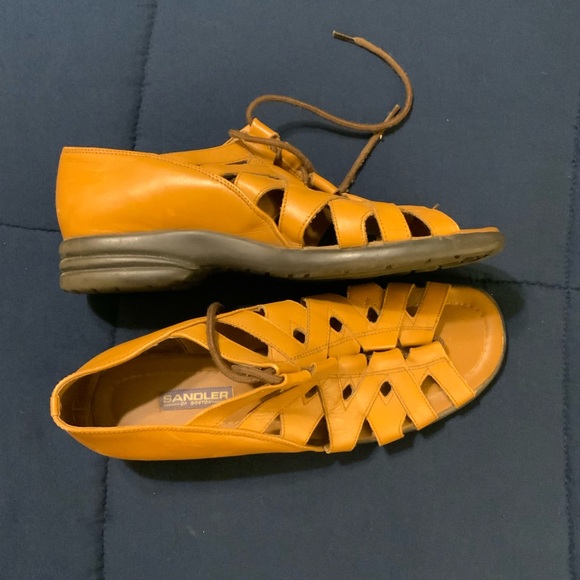 Women’s Tan Lace up Leather Open Toe Sandals - Picture 4 of 7